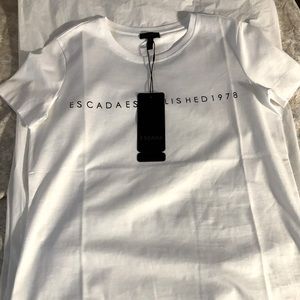 Escada t shirt size XS new with tag